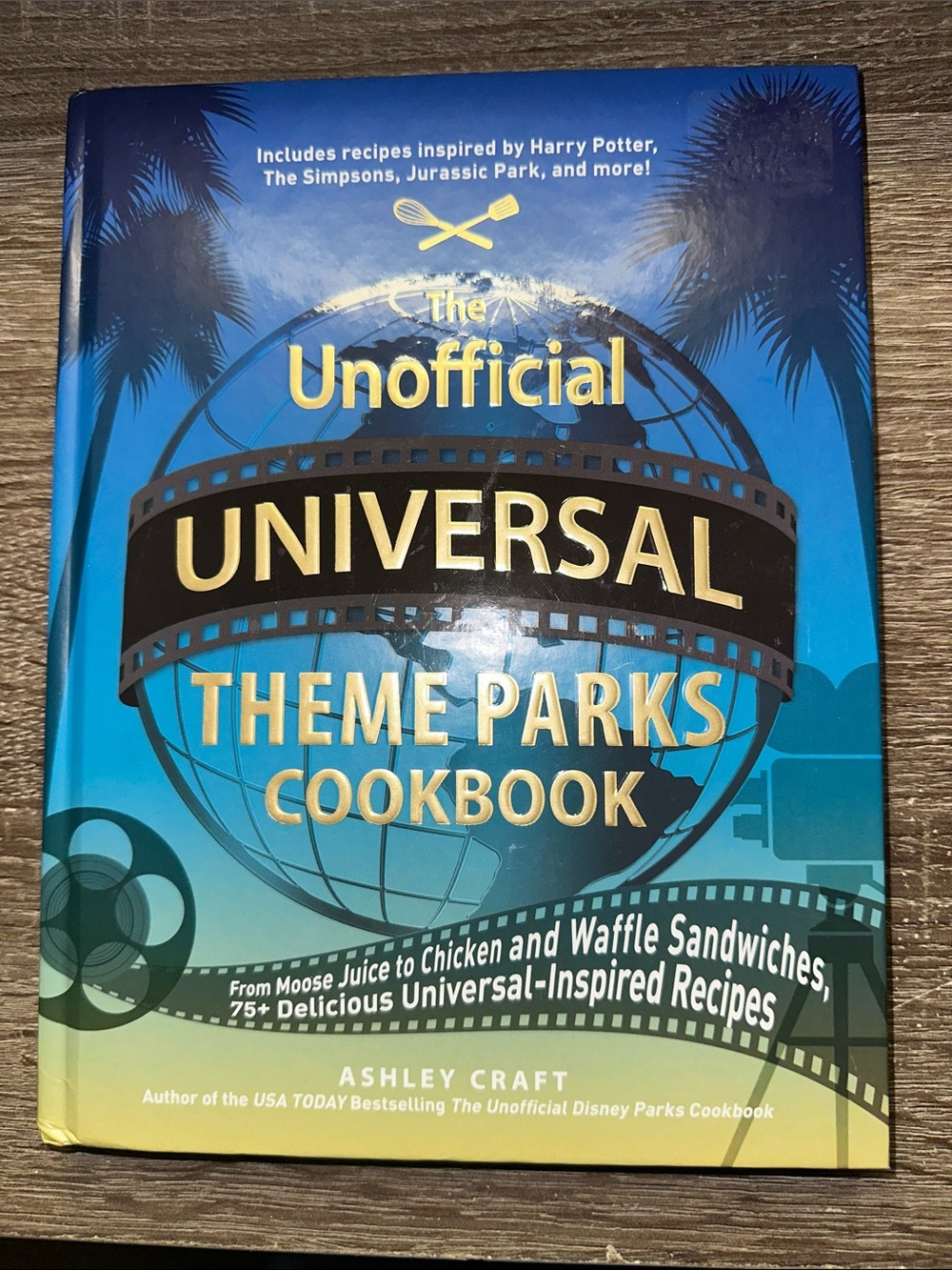 Craft Blue and Gold "Universal Theme Parks" Cookbook